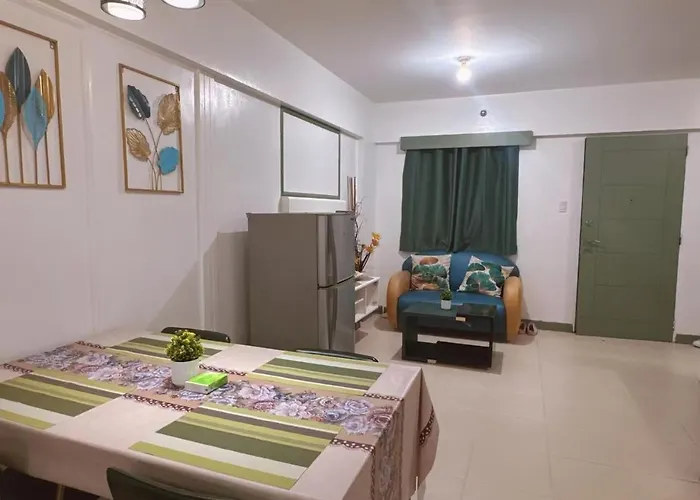 Midrise Staycation Near Airport * Manila